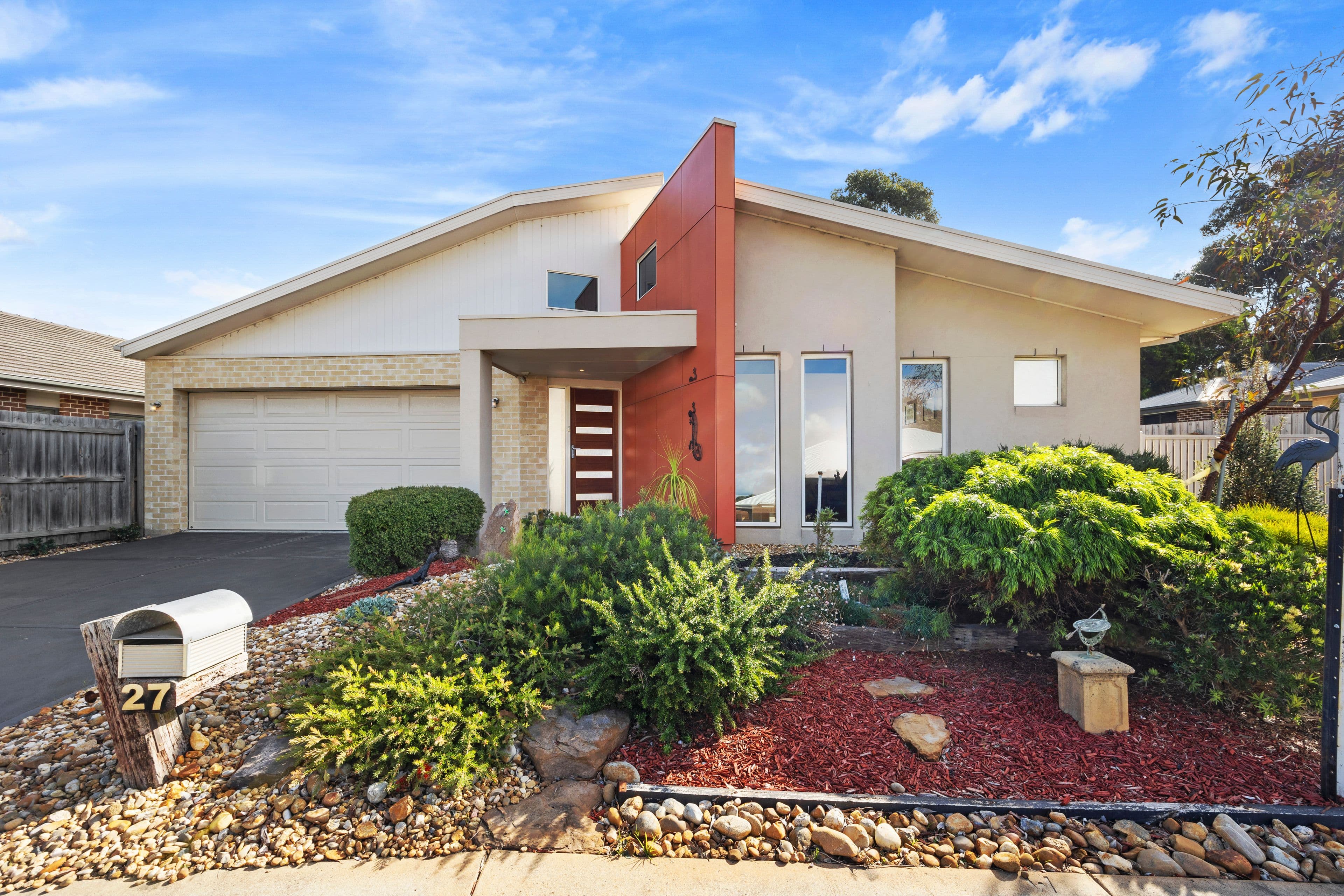 27 Surrey Place, Inverloch VIC 3996, Inverloch - Image 1