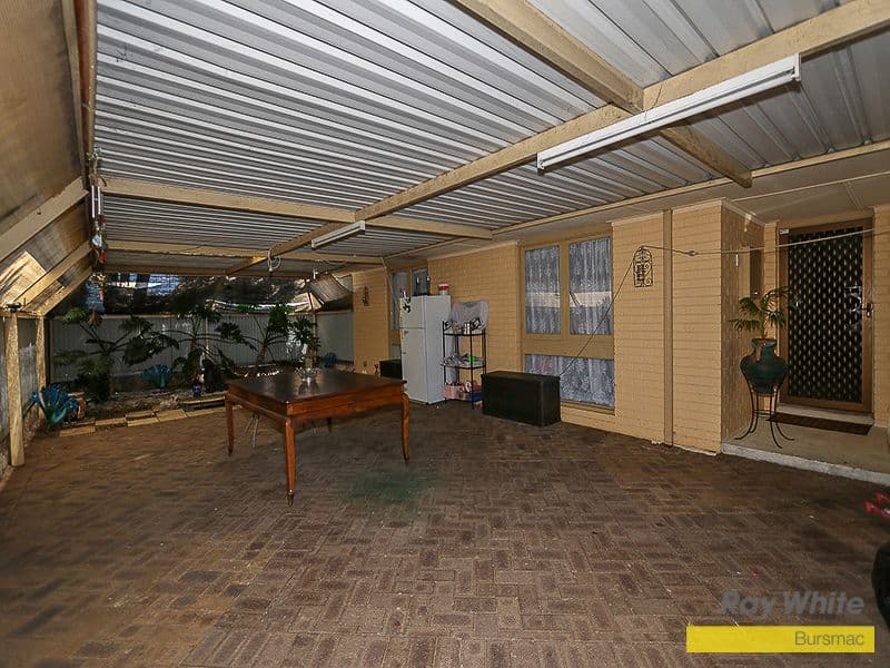 60 Harford Way, Girrawheen WA 6064, Girrawheen - Thumbnail 3