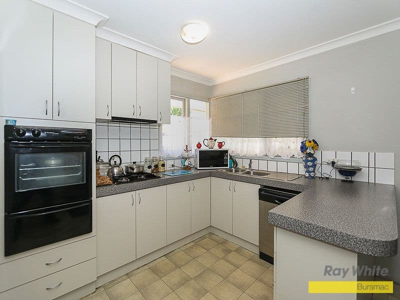 60 Harford Way, Girrawheen WA 6064, Girrawheen - Thumbnail 5