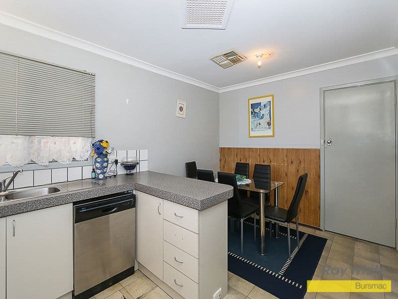 60 Harford Way, Girrawheen WA 6064, Girrawheen - Thumbnail 7