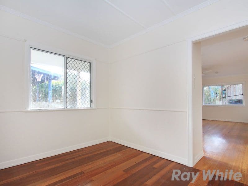 62 Tenth Avenue, KEDRON QLD 4031, Kedron - Thumbnail 7