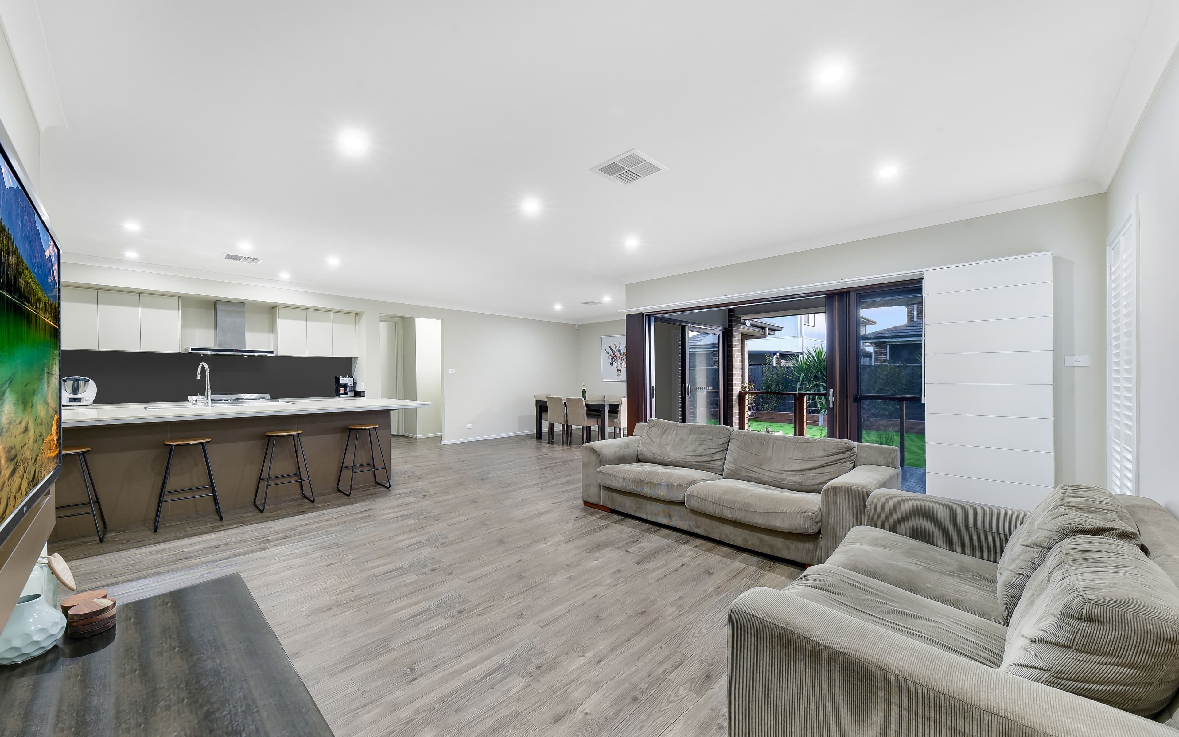 Denham Court NSW 2565, Denham Court - Thumbnail 2