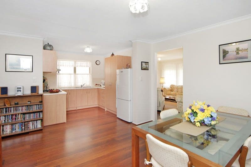 17 Woodbridge Crescent, LAKE MUNMORAH NSW 2259, Lake Munmorah - Thumbnail 2