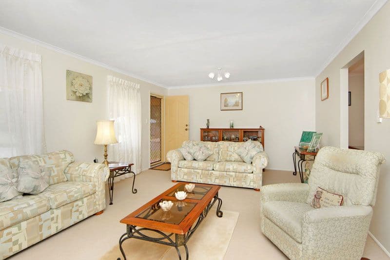 17 Woodbridge Crescent, LAKE MUNMORAH NSW 2259, Lake Munmorah - Thumbnail 3