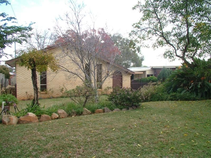 9 Lenore Crs, Springwood, QLD, 4127, Springwood - Image 1