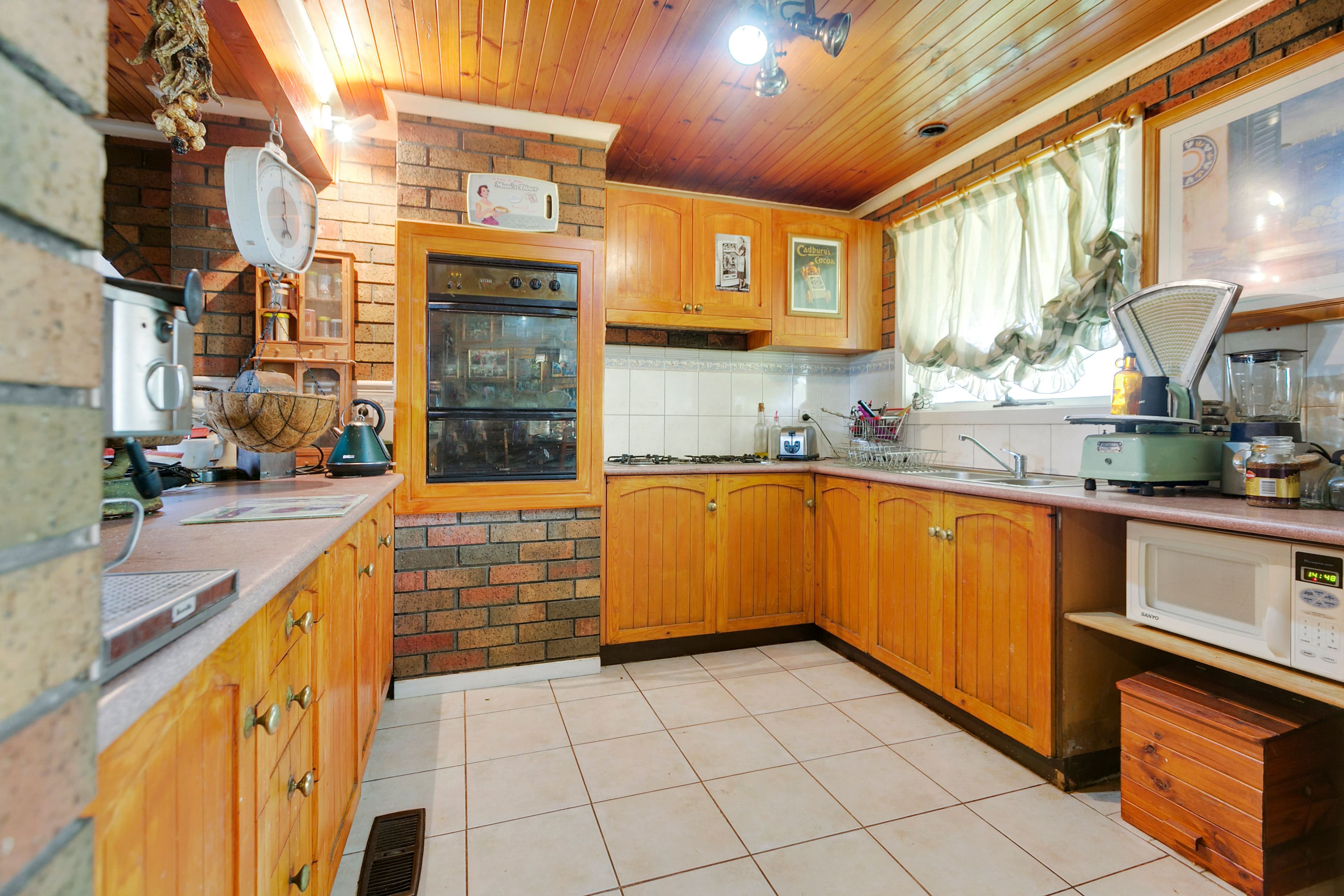10 Dalkeith Court, Frankston VIC 3199, Frankston - Thumbnail 2