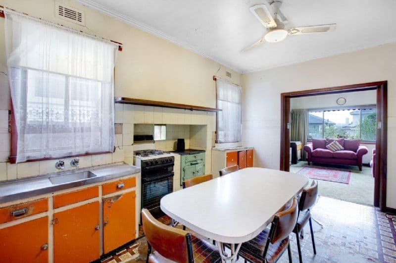 18 Warren Street, PASCOE VALE SOUTH VIC 3044, Pascoe Vale South - Thumbnail 3