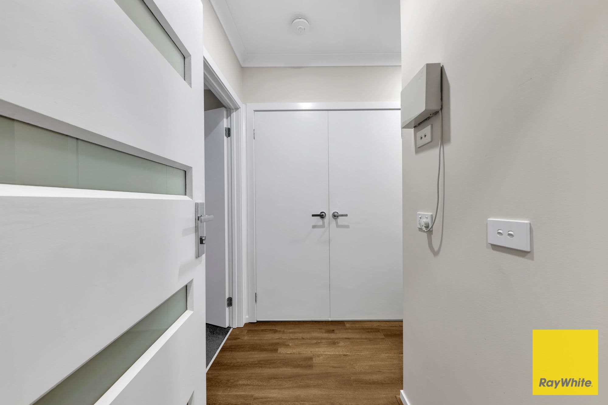 14 Cockerell Street, Tarneit VIC 3029, Tarneit - Thumbnail 3