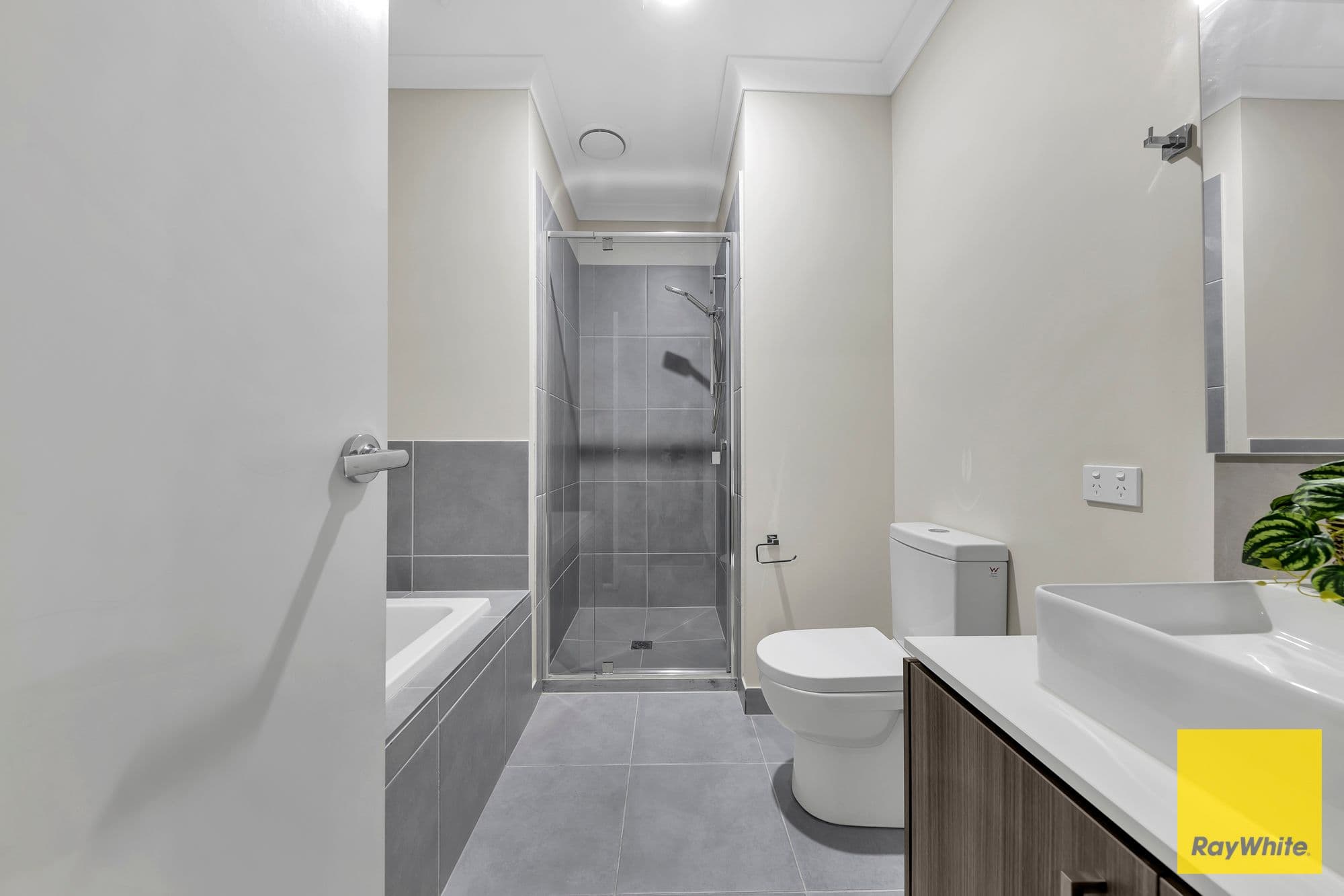 14 Cockerell Street, Tarneit VIC 3029, Tarneit - Thumbnail 7