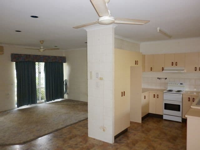 1 Fishburn Street, BENTLEY PARK QLD 4869, Bentley Park - Thumbnail 2
