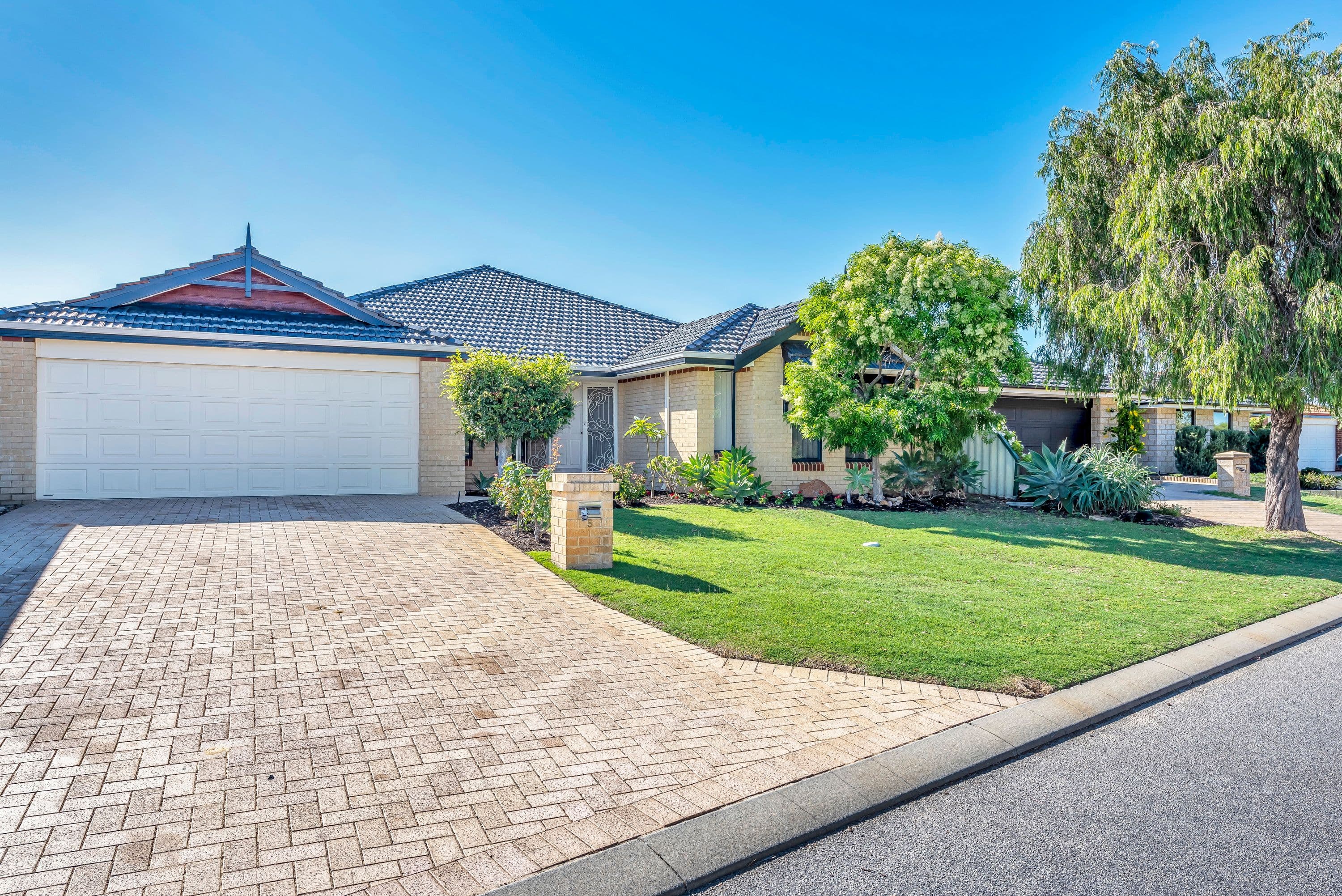 5 Bordeaux Ramble, Port Kennedy WA 6172, Port Kennedy - Image 1