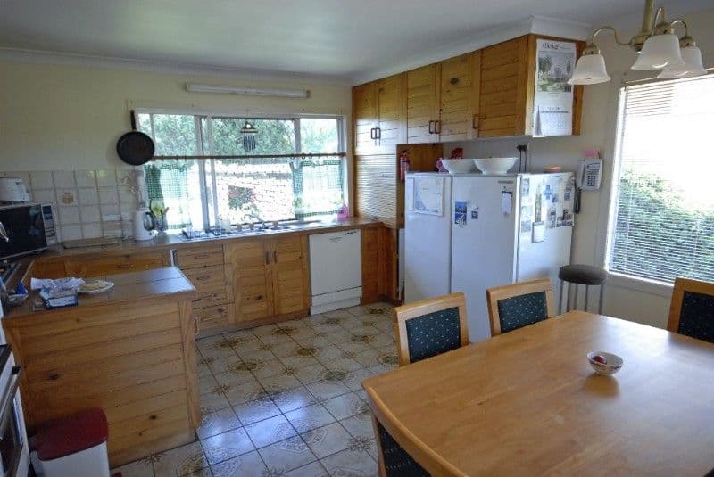 239 North Street, WILSONTON QLD 4350, Wilsonton Heights - Thumbnail 2