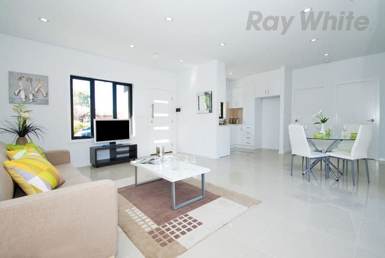 21 Whitelaw Street, Reservoir VIC 3073, Reservoir - Thumbnail 3