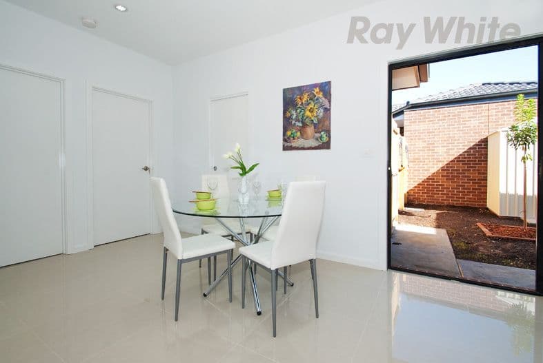21 Whitelaw Street, Reservoir VIC 3073, Reservoir - Thumbnail 6
