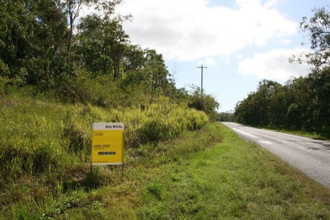 681 Sarina Beach Road, SARINA BEACH QLD 4737, Sarina Beach - Thumbnail 2