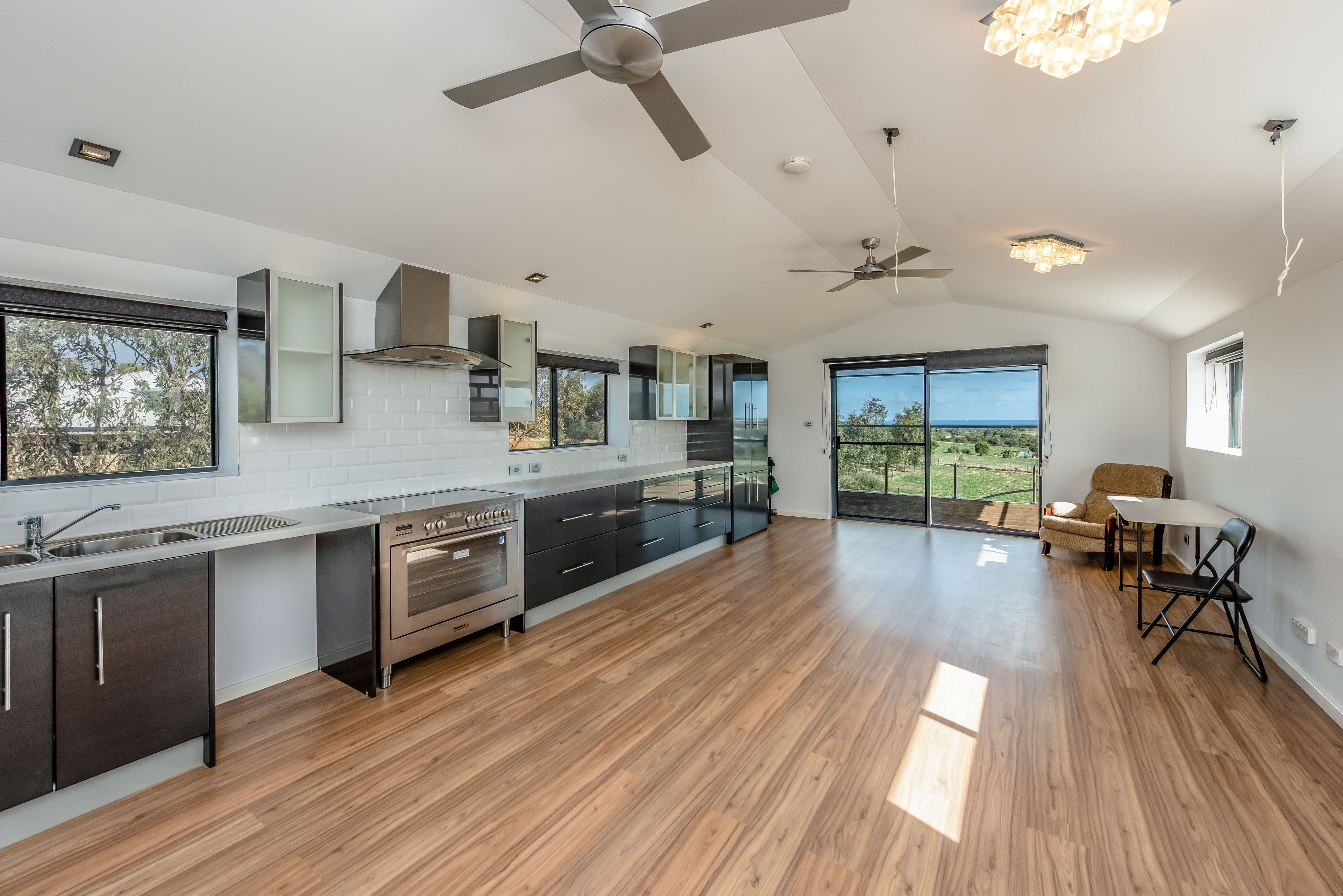 557 David Road, White Peak WA 6532, White Peak - Thumbnail 4