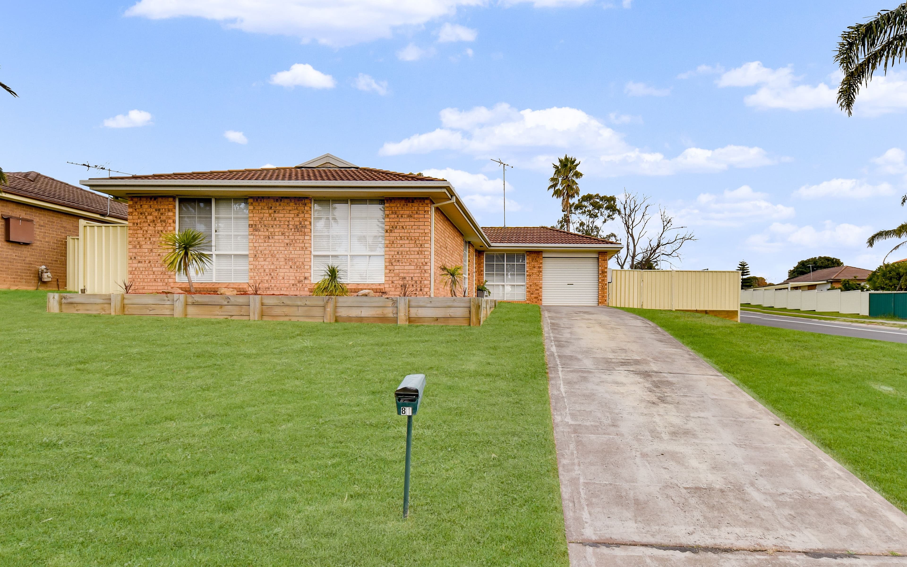 81 Lorenzo Crescent, Rosemeadow NSW 2560, Rosemeadow - Thumbnail 2
