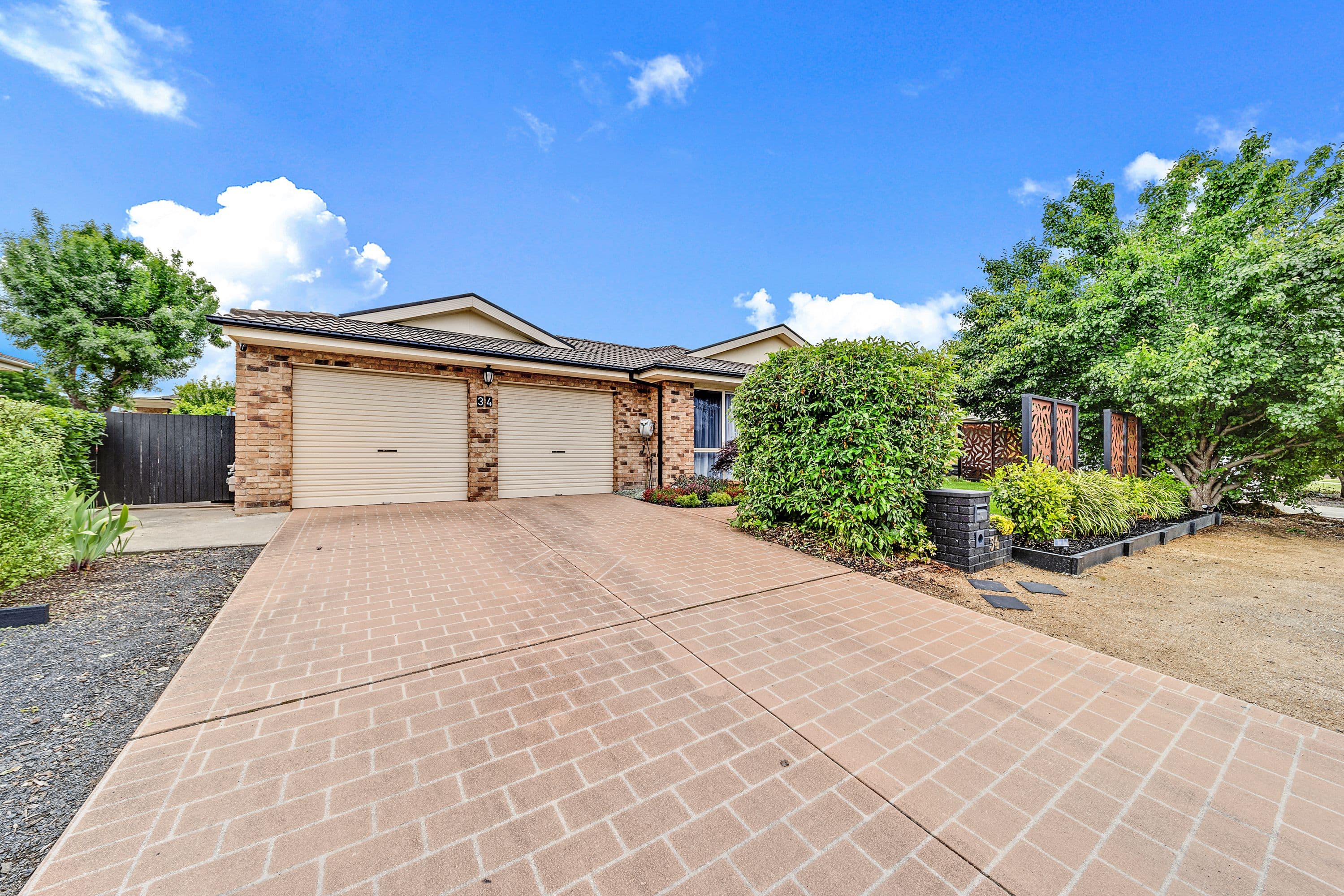 34 Bedourie Street, Dunlop ACT 2615, Dunlop - Image 1