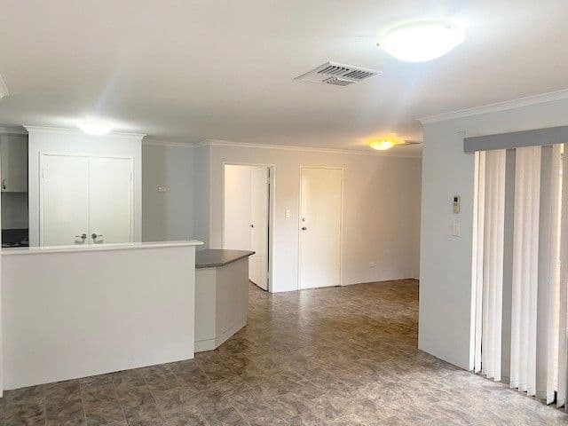 140A Eudoria Street, Gosnells WA 6110, Gosnells - Thumbnail 4