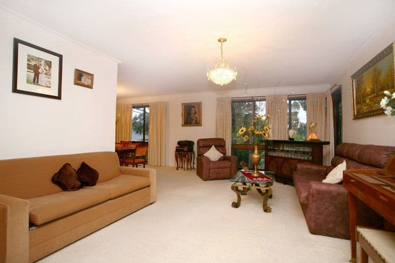 8 Sophora Court, TEMPLESTOWE LOWER VIC 3107, Templestowe Lower - Thumbnail 2