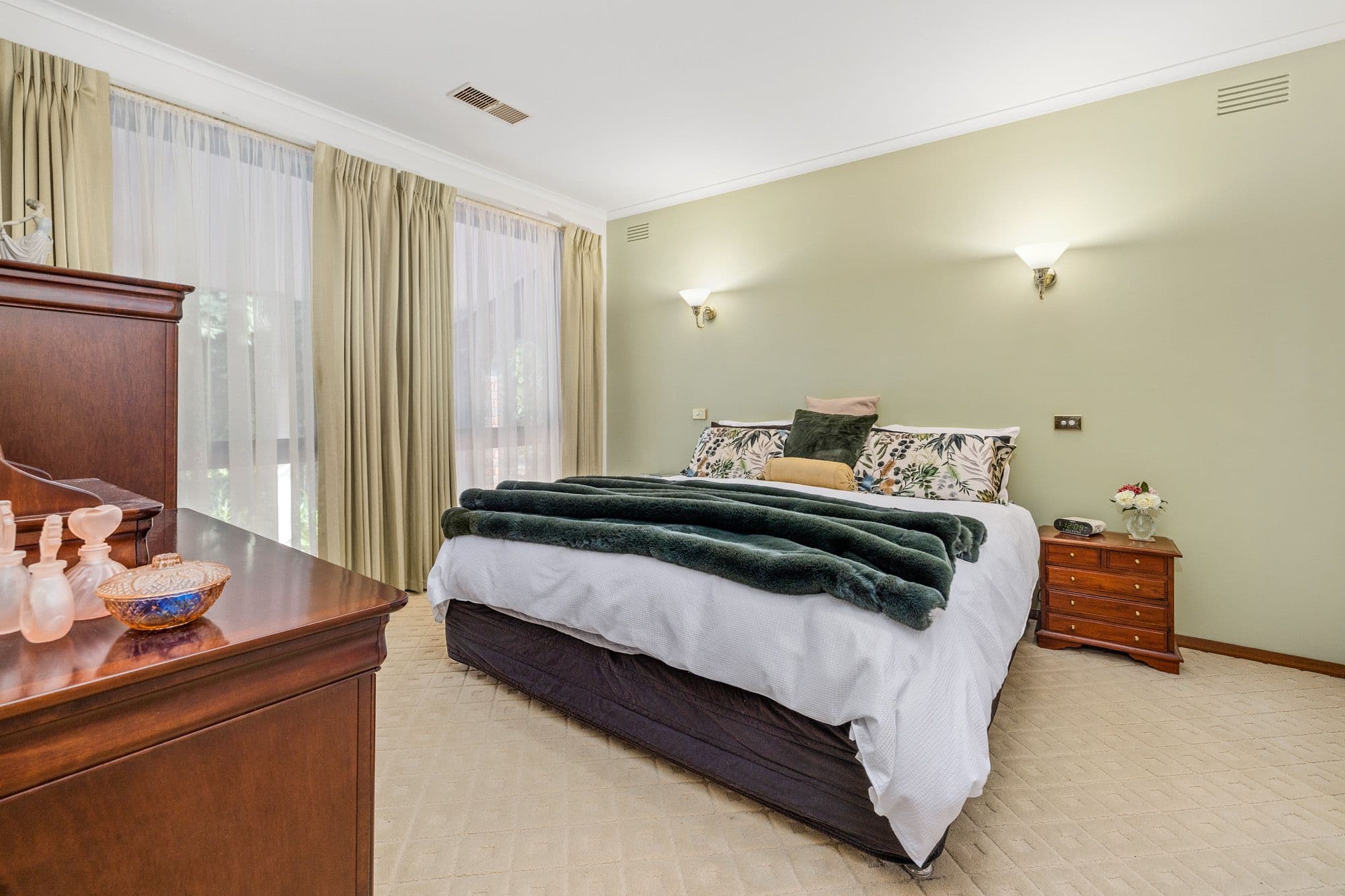 12 Tesron Court, Werribee VIC 3030, Werribee - Thumbnail 5