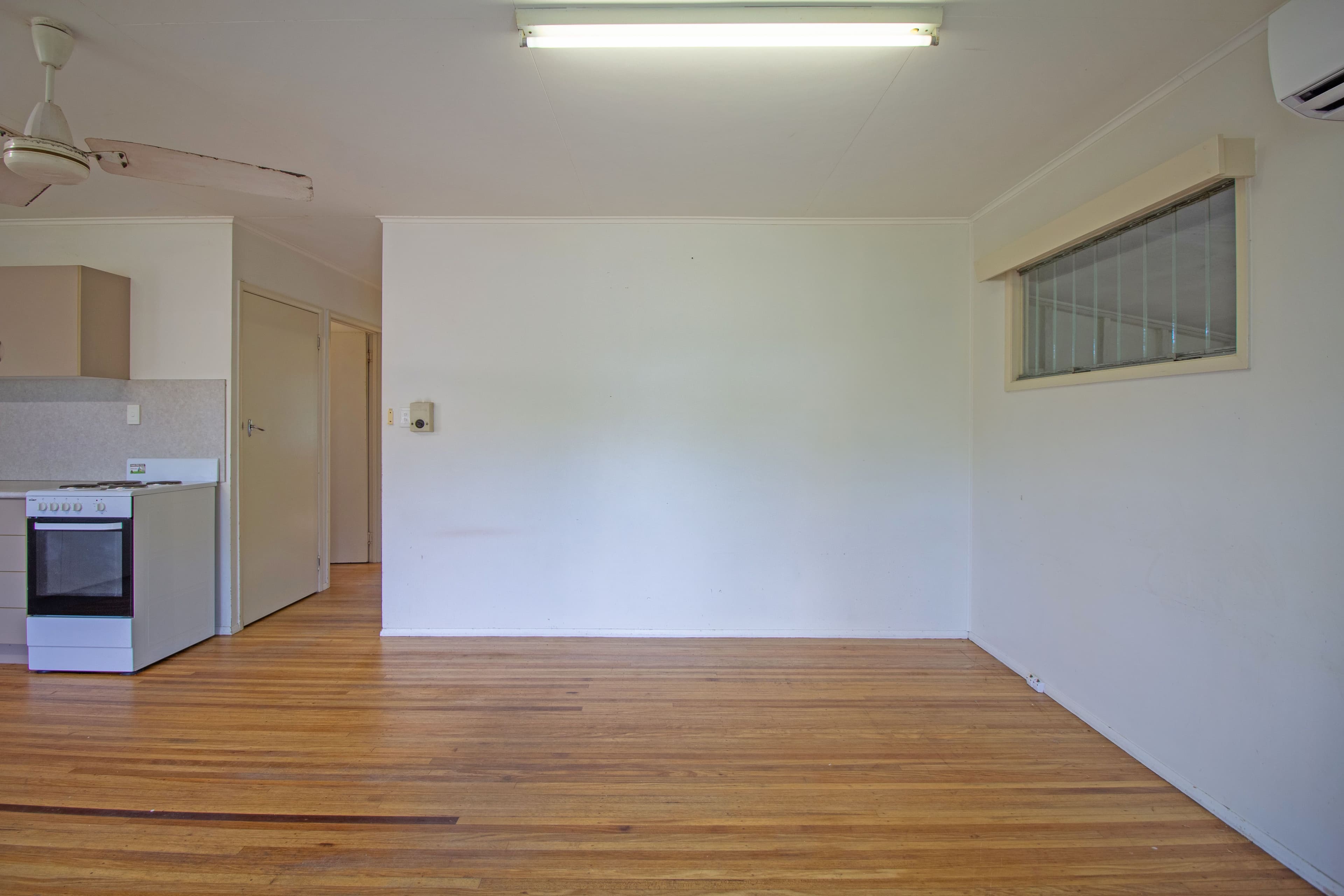 100 Curie Street, Wulguru QLD 4811, Wulguru - Thumbnail 6