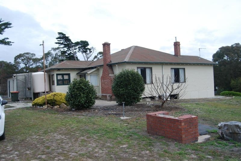 19 Esplanade, TRIABUNNA TAS 7190, Triabunna - Image 1