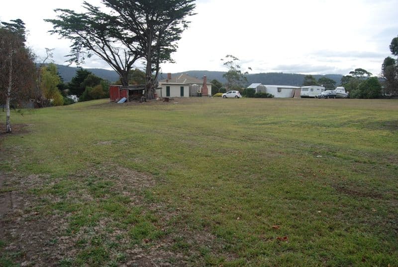 19 Esplanade, TRIABUNNA TAS 7190, Triabunna - Thumbnail 8