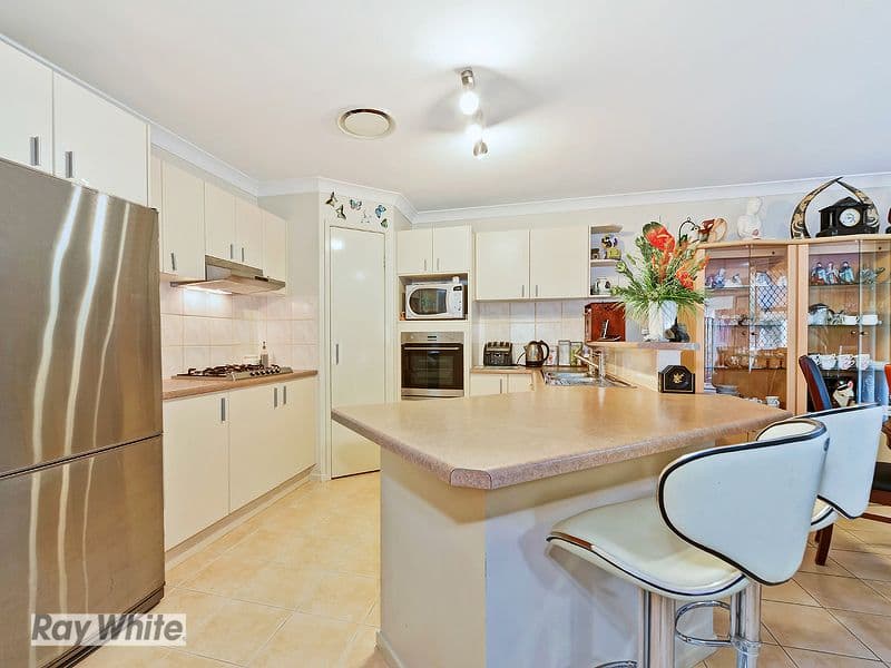 5 Cooksland Crescent, NORTH LAKES QLD 4509, North Lakes - Thumbnail 4