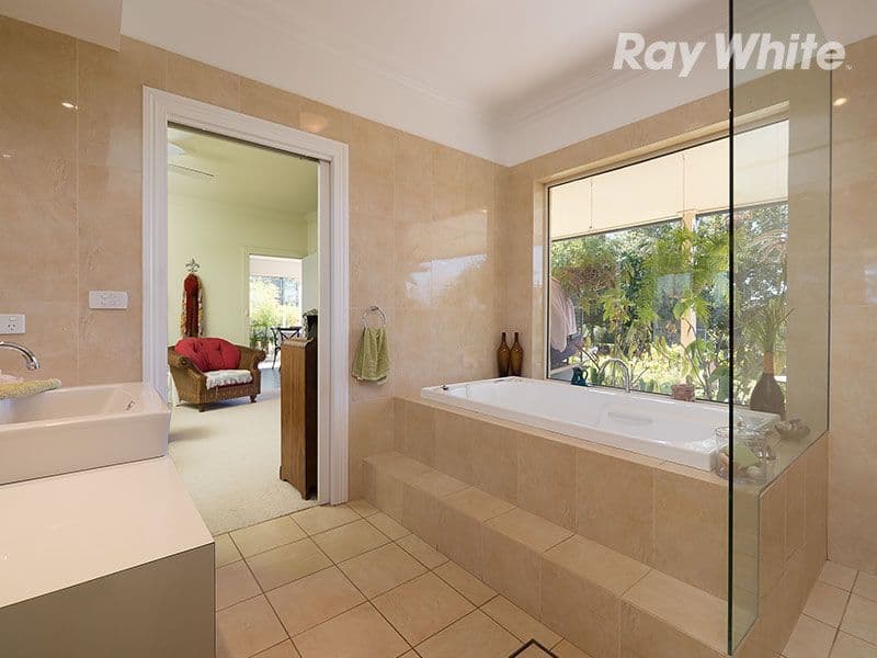 58 Isaacs Avenue, Yackandandah VIC 3749, Yackandandah - Thumbnail 5