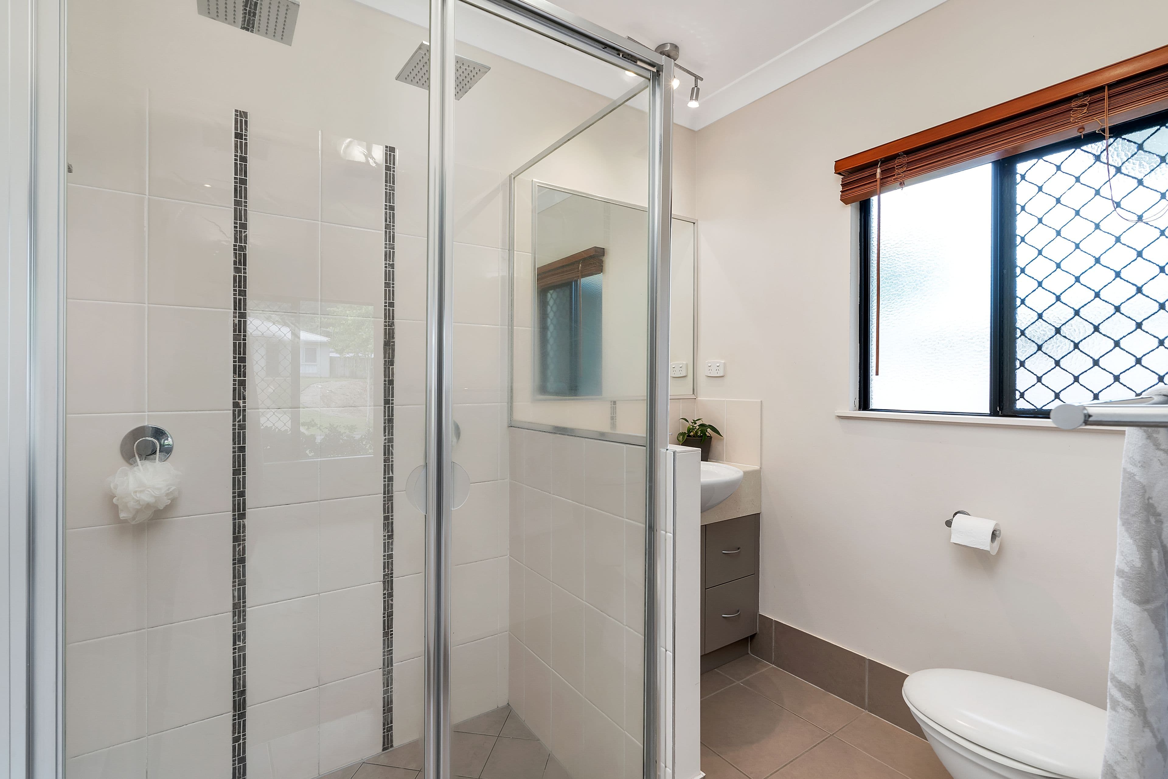 22 Starr Close, Bentley Park QLD 4869, Bentley Park - Thumbnail 7