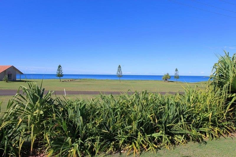 158 The Esplanade, ELLIOTT HEADS QLD 4670, Elliott Heads - Thumbnail 2