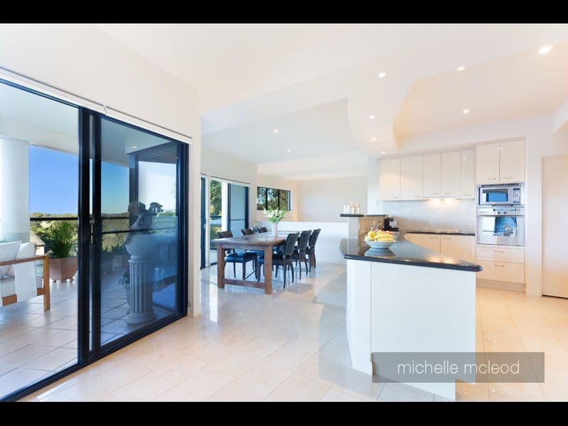 2 Hakea Crescent, Chapel Hill QLD 4069, Chapel Hill - Thumbnail 6