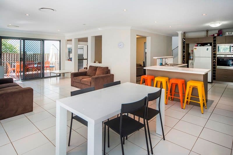 5 Twynam Mews, PACIFIC PINES QLD 4211, Pacific Pines - Thumbnail 2