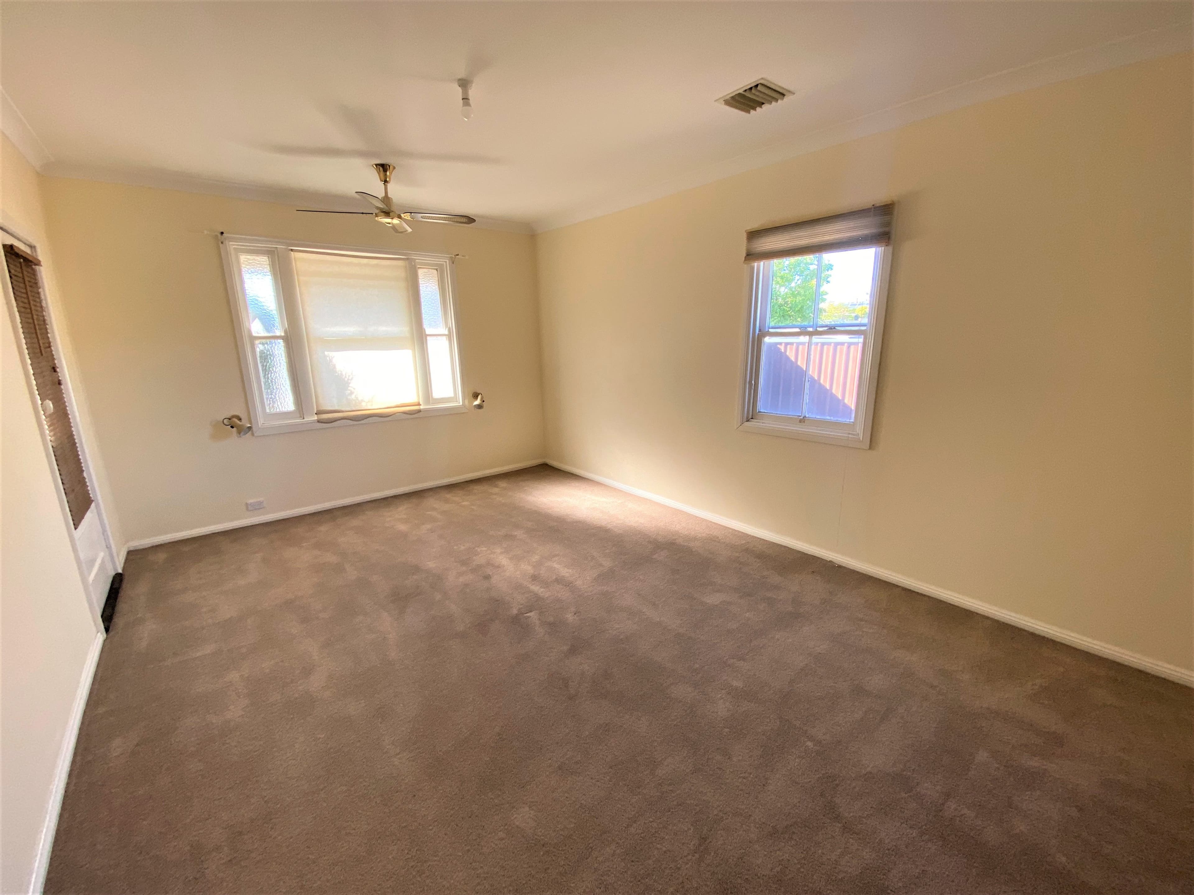 15 Wombat Street, Young NSW 2594, Young - Thumbnail 8