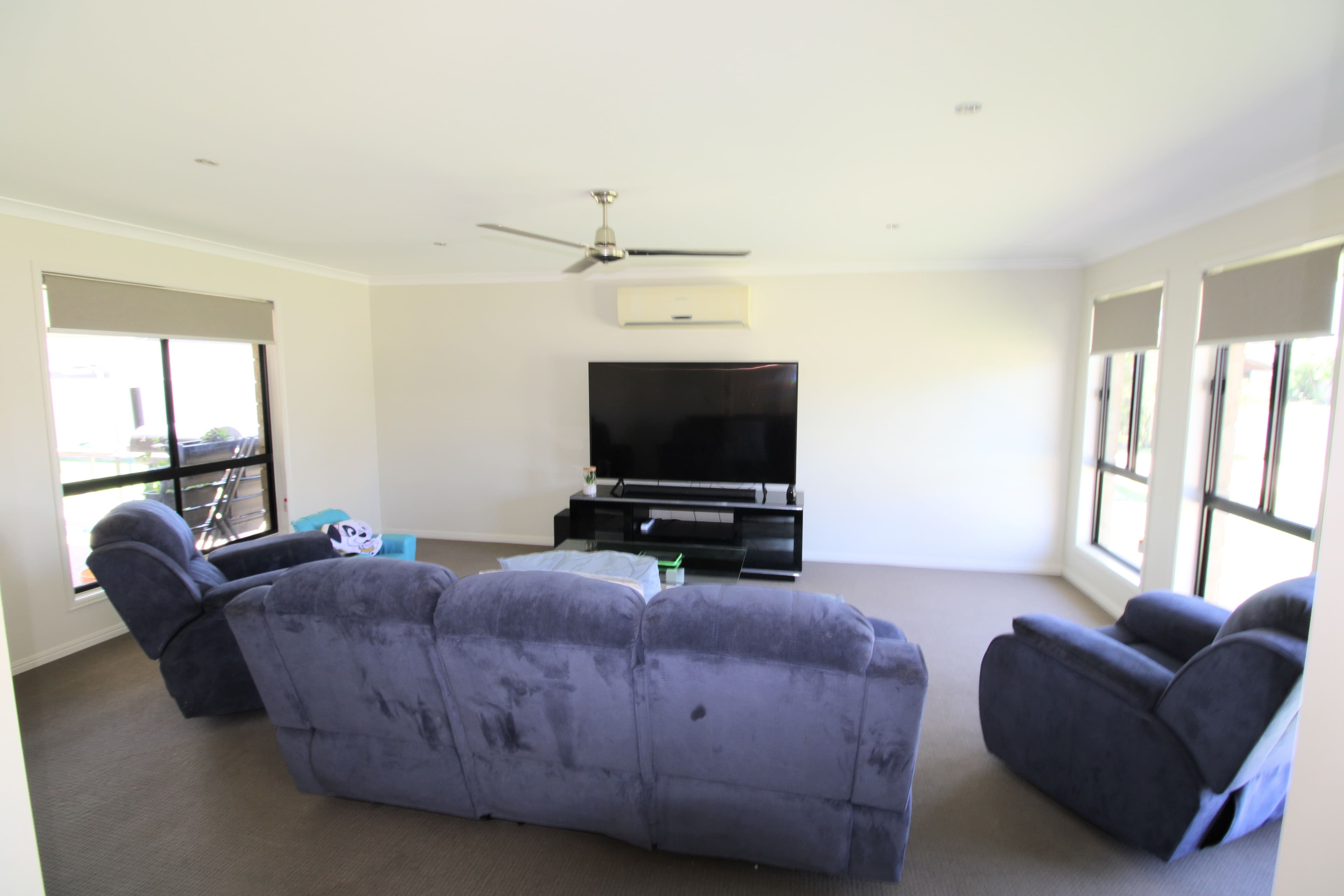 4 Wright Street, Emerald QLD 4720, Emerald - Thumbnail 3