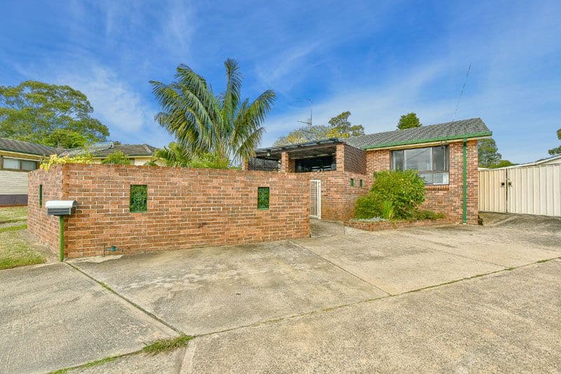 8 Seddon Place, Campbelltown NSW 2560, Campbelltown - Image 1