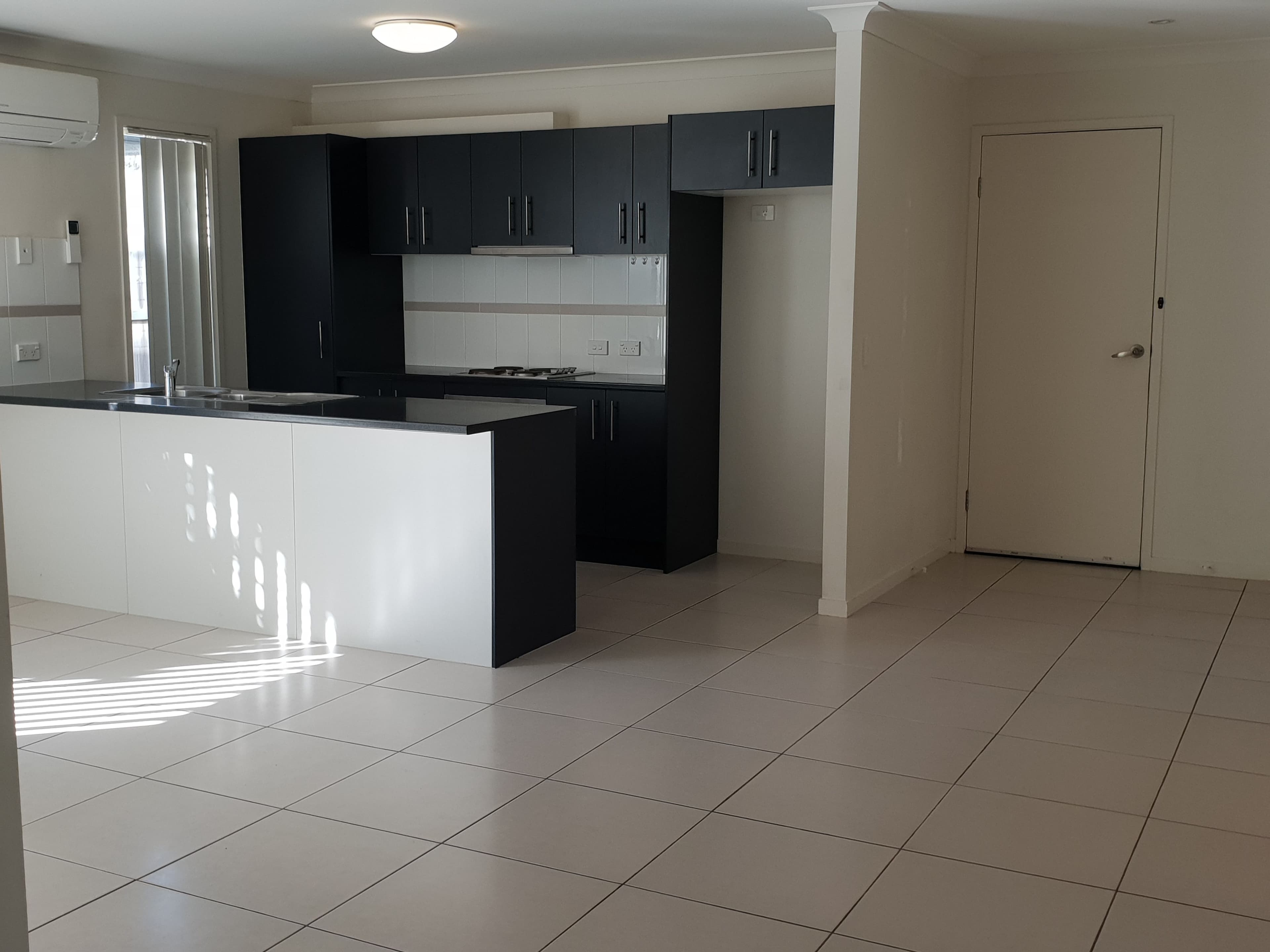 8 Jimmy Road, Coomera QLD 4209, Coomera - Thumbnail 3