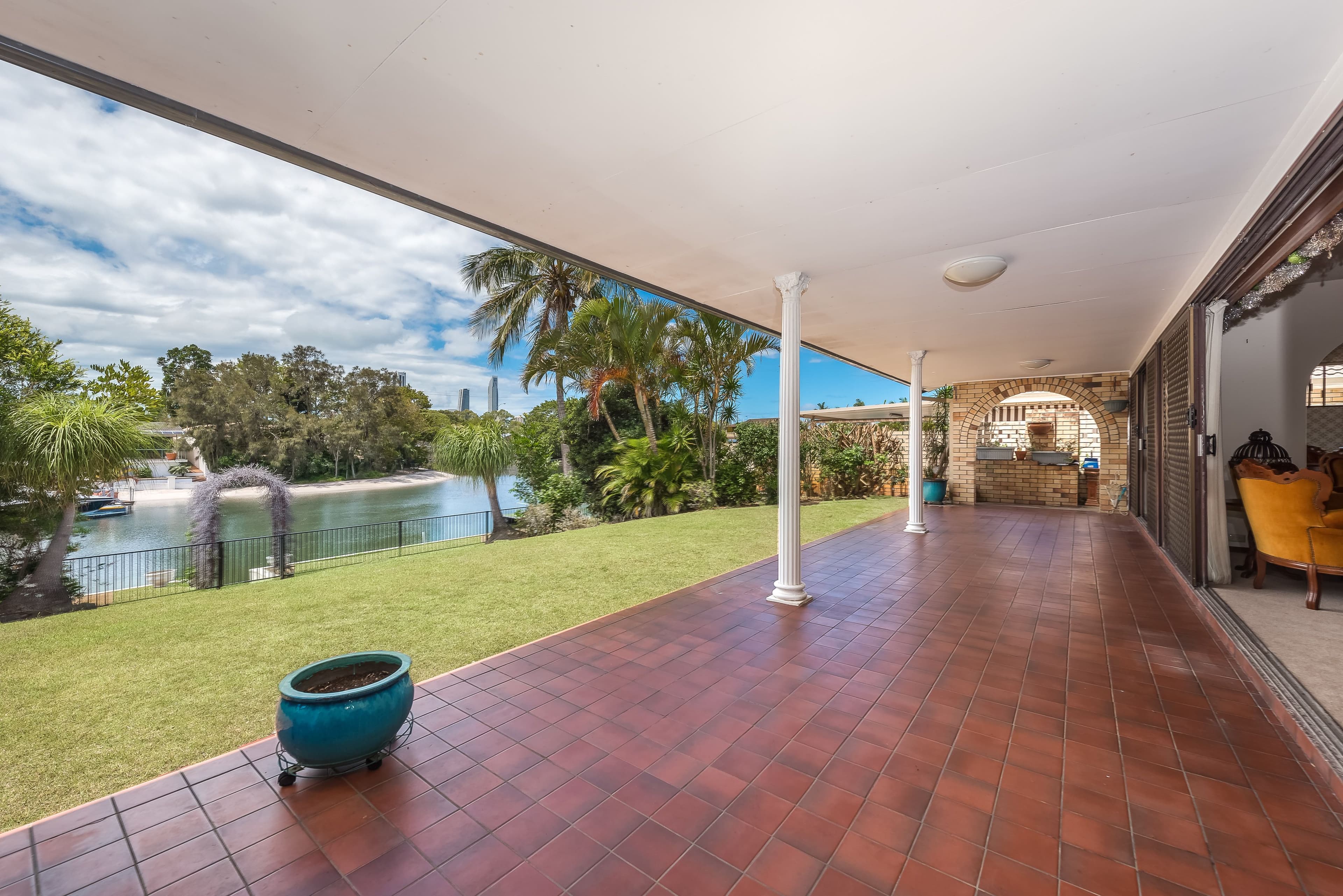 23 Rapallo Avenue, Isle Of Capri QLD 4217, Isle Of Capri - Thumbnail 5