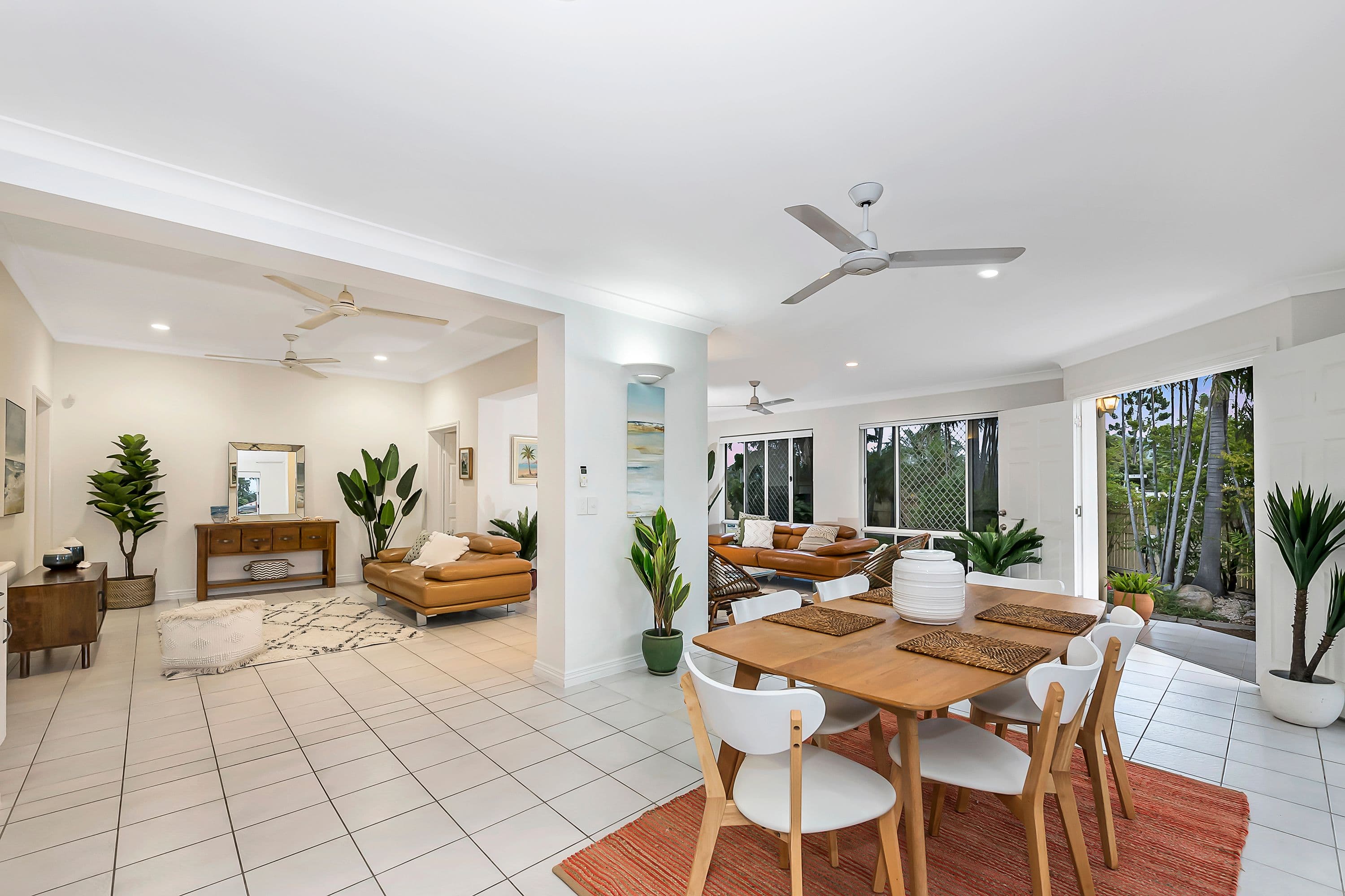 6 Ferguson Street, Currajong QLD 4812, Currajong - Thumbnail 2