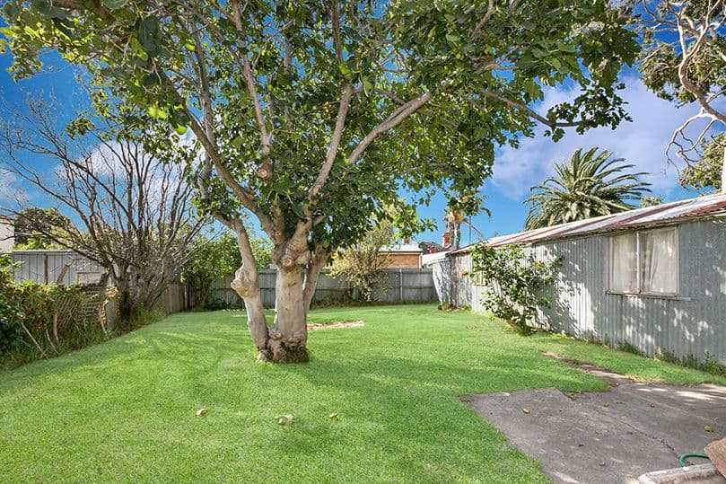 10 Armstrong Street, Reservoir VIC 3073, Reservoir - Thumbnail 4