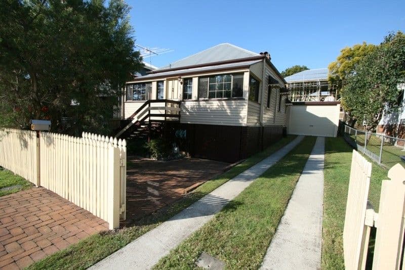 9 Thompson Street, BULIMBA QLD 4171, Bulimba - Image 1