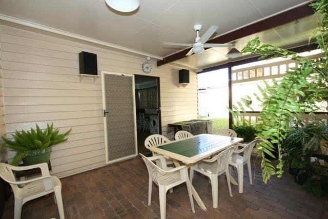 9 Thompson Street, BULIMBA QLD 4171, Bulimba - Thumbnail 2