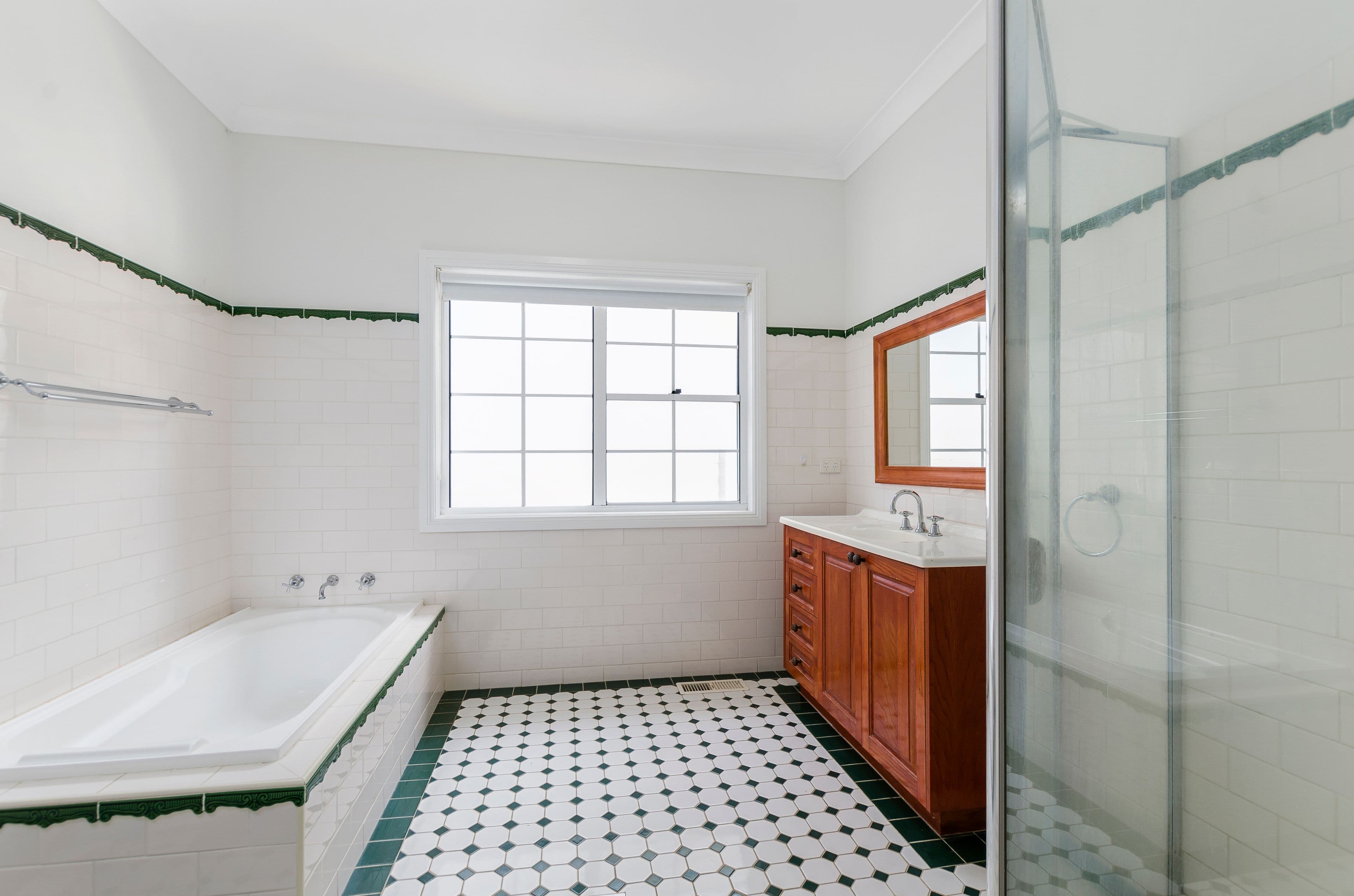 3 Casuarina Street, Hill Top - Thumbnail 6