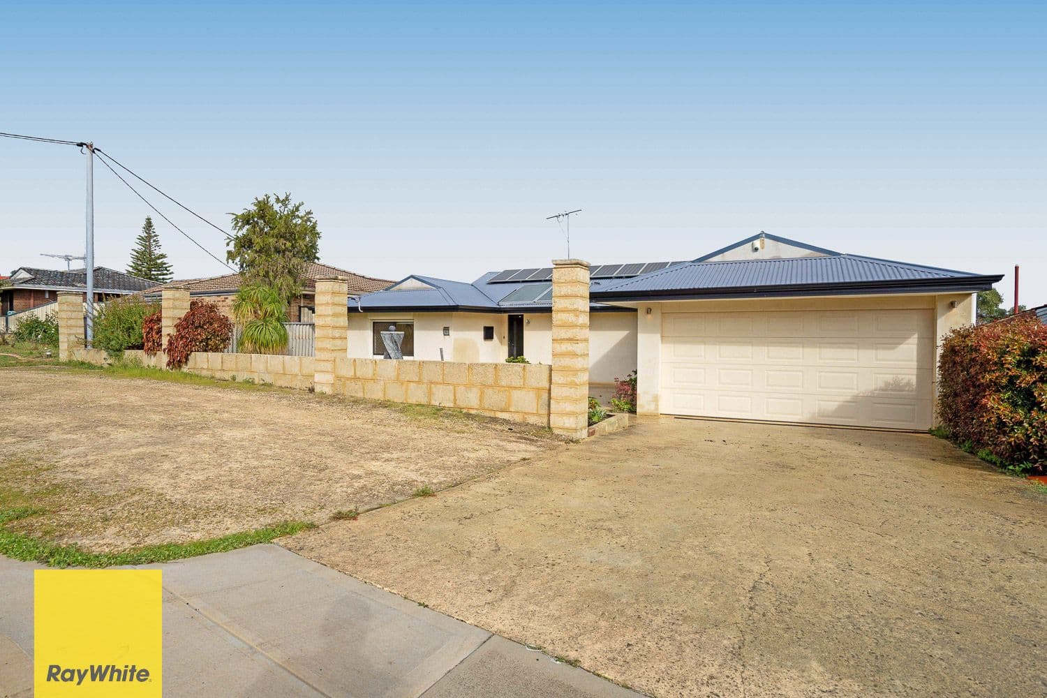 53 Gayford Way, Girrawheen WA 6064, Girrawheen - Thumbnail 3