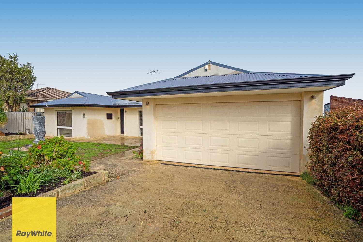 53 Gayford Way, Girrawheen WA 6064, Girrawheen - Thumbnail 4