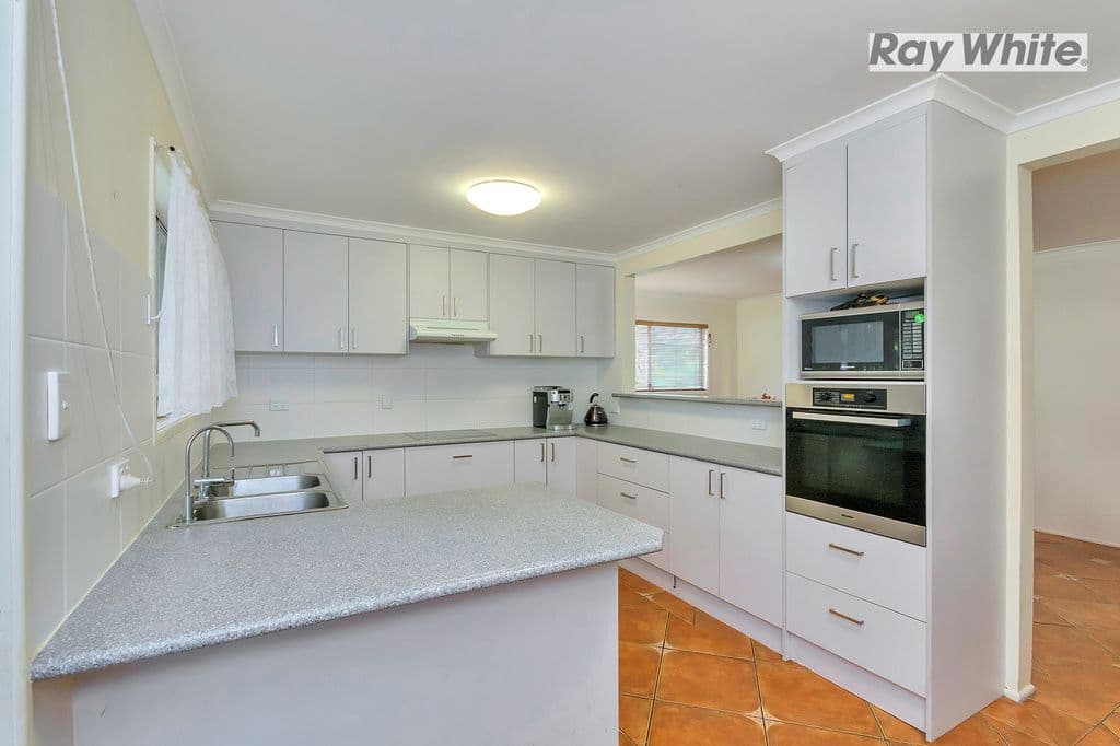 33 Sirocco Street, Jamboree Heights QLD 4074, Jamboree Heights - Thumbnail 3