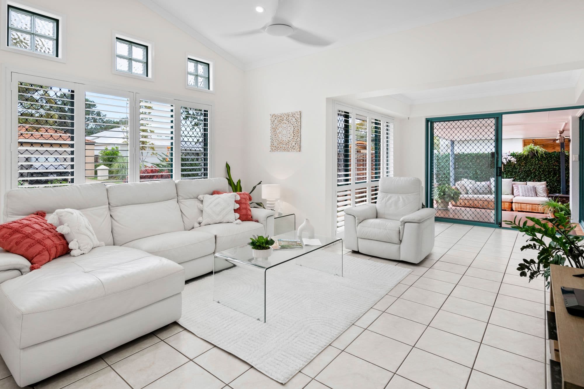 2 Lakes Circuit, Burleigh Waters QLD 4220, Burleigh Waters - Thumbnail 7