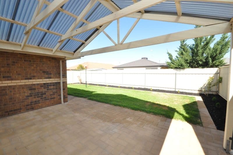 2 Maria Court, MUNNO PARA WEST SA 5115, Munno Para West - Image 1