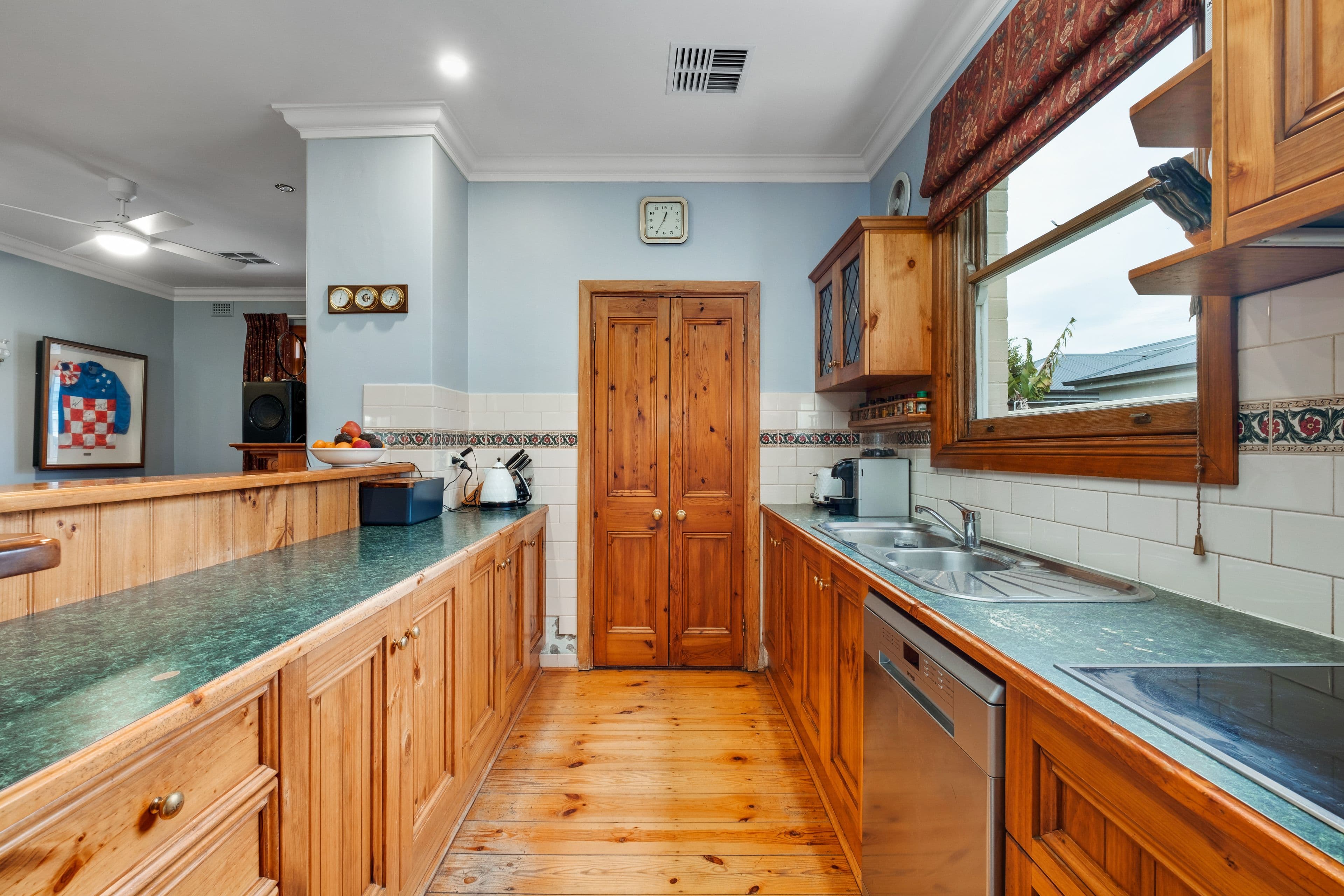 18 Bells Road, Somerton Park SA 5044, Somerton Park - Thumbnail 3
